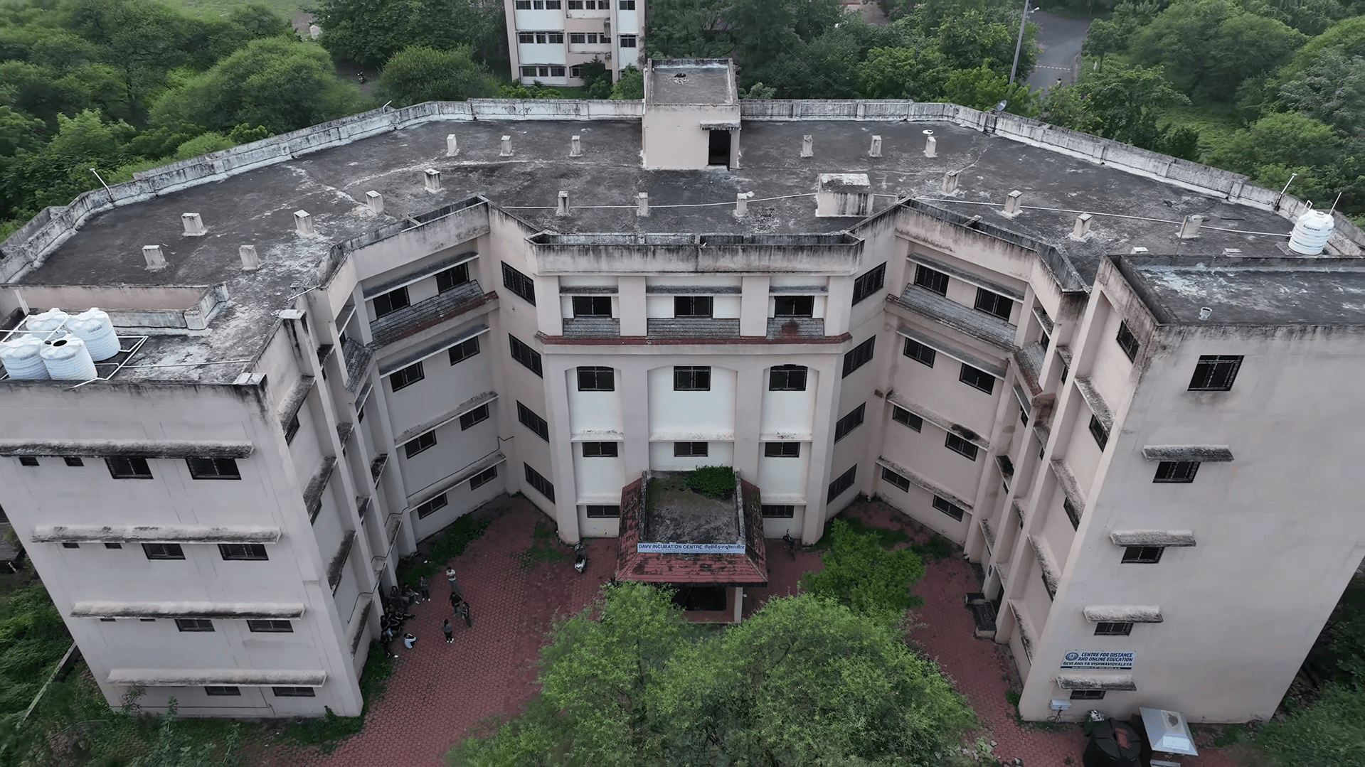 IET DAVV Central Library aerial view